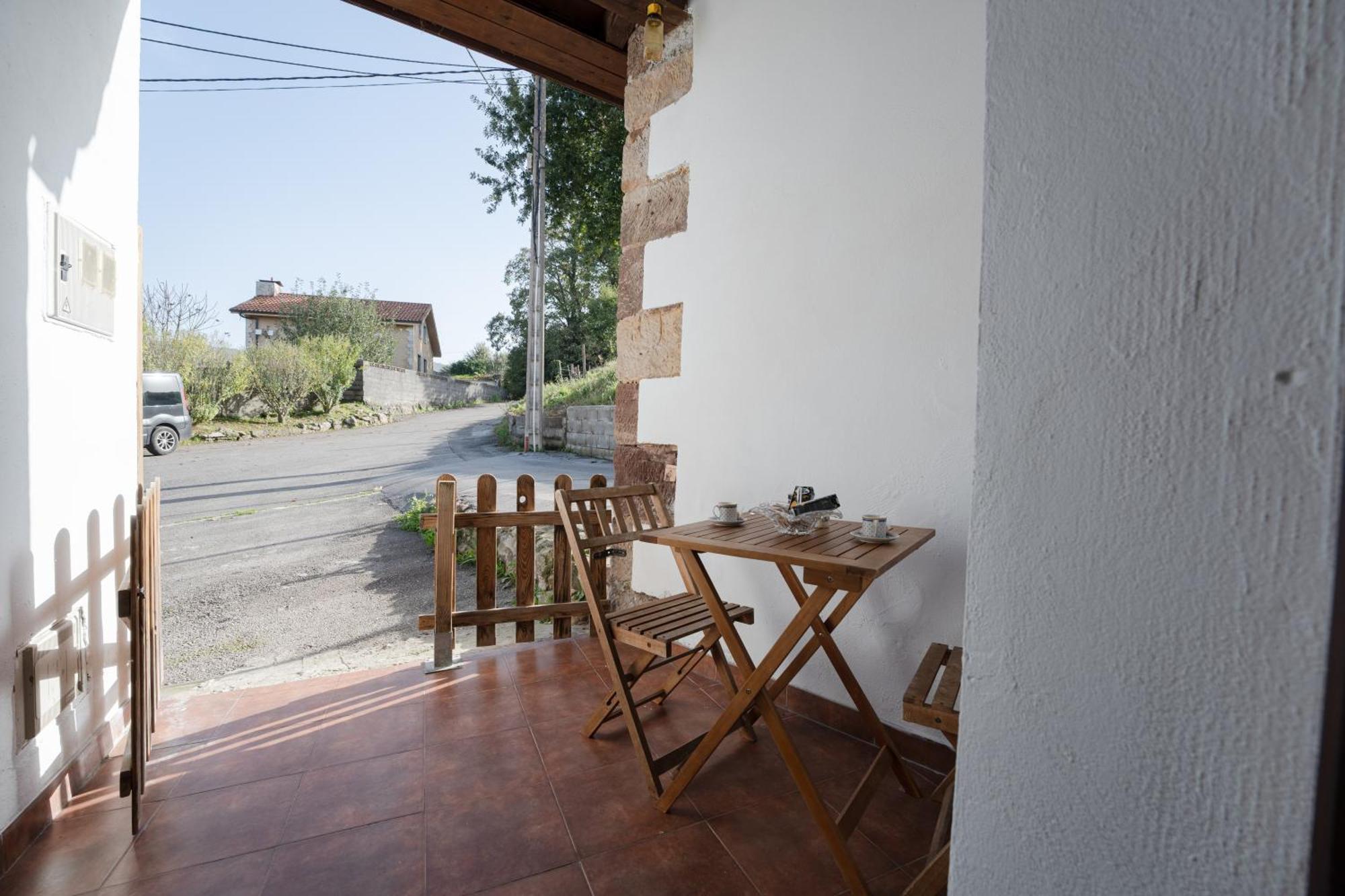 La Casita Del Puente Viejo Villa Oruna Kültér fotó